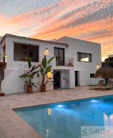 Unifamiliar En venta en Capasades, Jávea-Xàbia photo 0