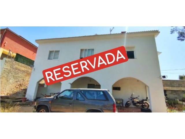 Casa En venta en La Bisbal Del Penedès photo 0