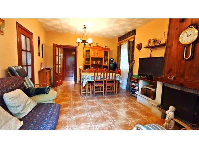 Casa En venta en Bellvei photo 0