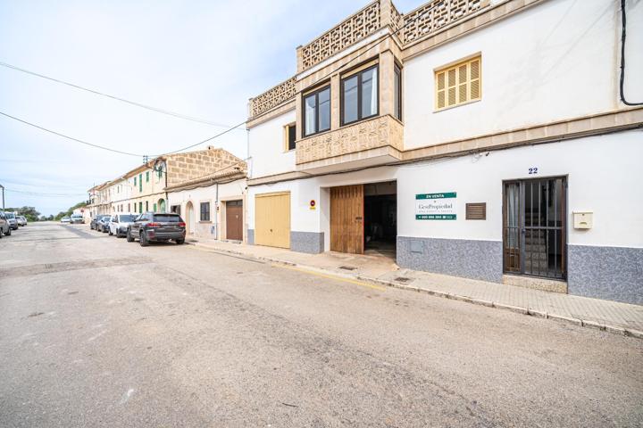 Casa en venta en Ses Salines photo 0