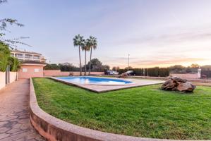 Encantador Dúplex en Sa Torre photo 0