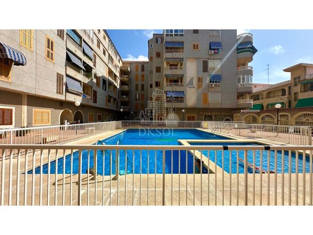 Piso En venta en Torrevieja photo 0