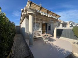 Piso En venta en Torrevieja photo 0