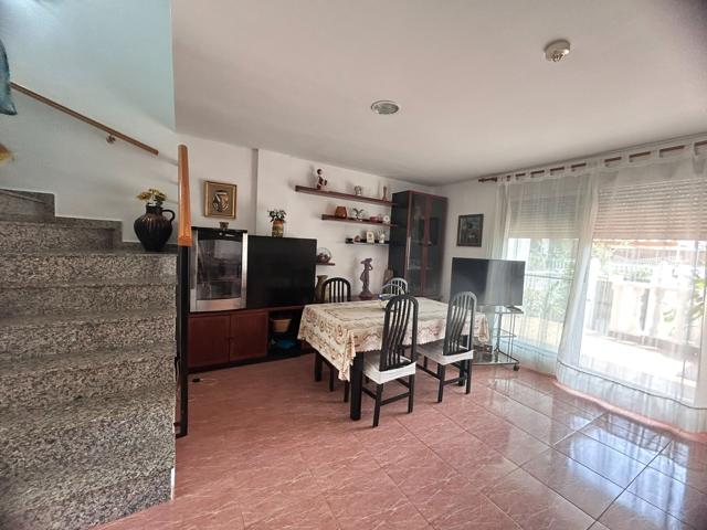 Villa En alquiler en Canet d'En Berenguer photo 0