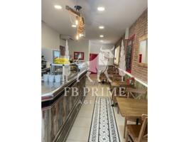 Cafeteria en traspaso en El Camp de l'Arpa del Clot, Barcelona photo 0