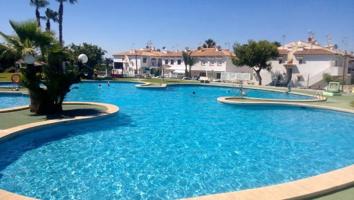 Piso En venta en Torrevieja photo 0