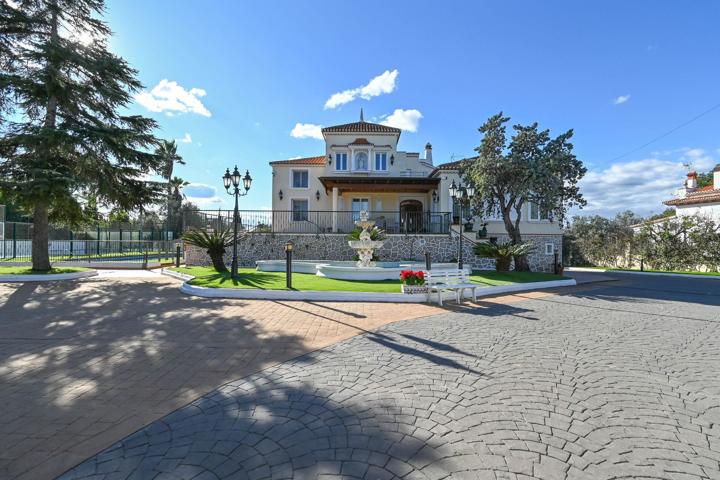 Villa En venta en Alzira photo 0