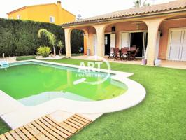 Villa En alquiler en San Antonio de Benagéber photo 0