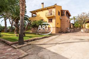 Villa En venta en Náquera photo 0