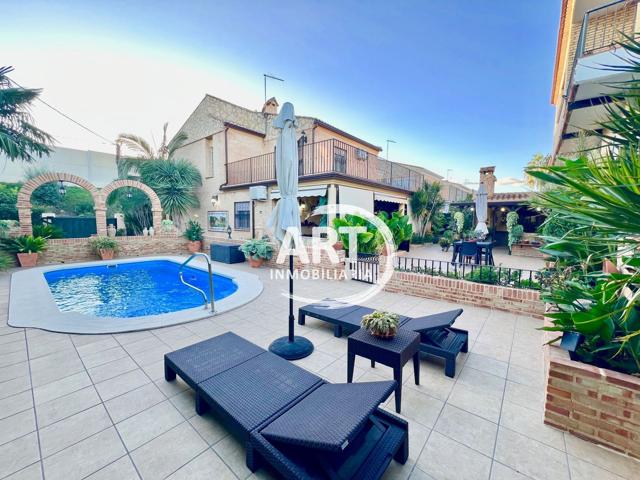 Villa En venta en Picassent photo 0