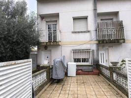 Chalet adosado en venta en calle d'Alfons XIII photo 0
