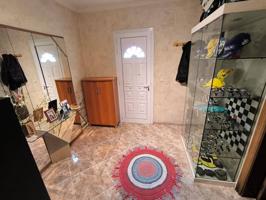Chalet adosado en venta en calle de Pajares photo 0