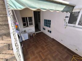 Chalet adosado en venta en calle de Fiveller photo 0