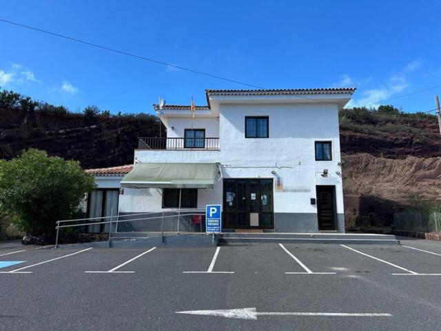 CASA CON RESTAURANTE EN ERJOS photo 0