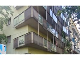 Venta de piso en La Barceloneta photo 0