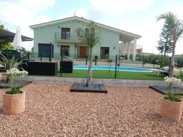 Villa En venta en Deltebre photo 0