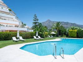 Piso en venta en Lomas de Marbella Club- Milla de Oro photo 0