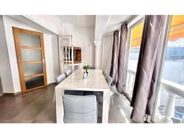 Piso En venta en Empuriabrava photo 0