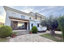 Casa En venta en Castelló D'Empúries photo 0