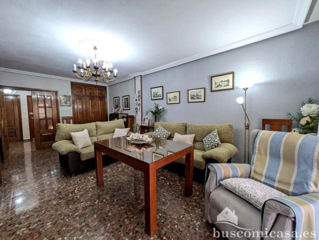 Fantástico piso con garaje incluido. photo 0
