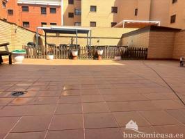 Precioso piso con gran patio y garaje. photo 0