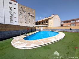 Precioso piso con piscina y garaje. photo 0