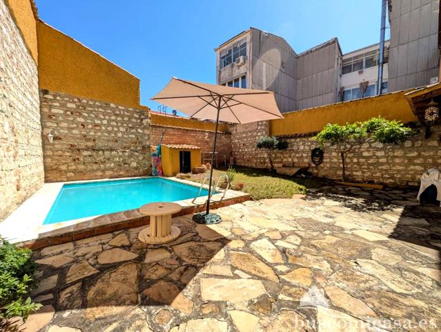 Impresionante casa en Calle Doctor. photo 0