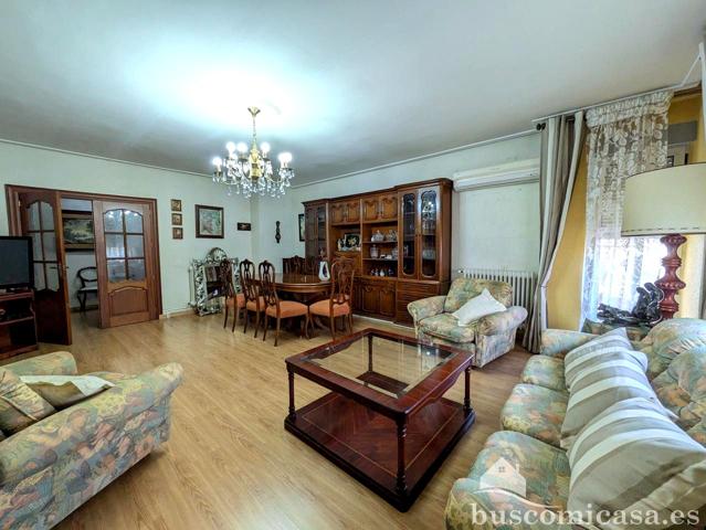 Fantástico piso en la Plaza Colón. photo 0