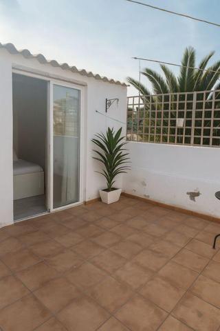 Casa - Chalet en venta en Telde de 157 m2 photo 0