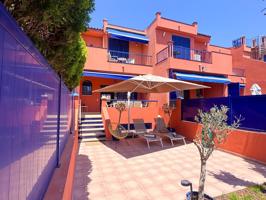 Casa Tríplex en Venta en la Urbanización Bahía Meloneras photo 0