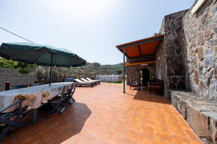 Casa Rústica en venta en Verdejo de 120 m2 photo 0