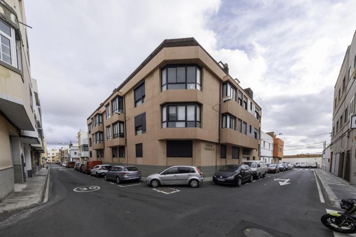 Piso en venta en Marpequeña de 90 m2 photo 0