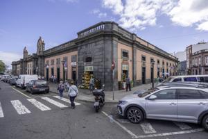 TRASPASO LOCAL MERCADO VEGUETA photo 0