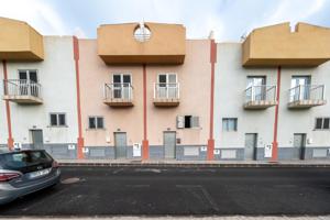 Casa - Chalet en venta en Costa Ayala de 162 m2 photo 0