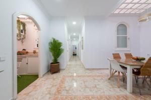 Espacio y comodidad en Alcaravaneras – Piso amplio y versátil en planta baja. photo 0