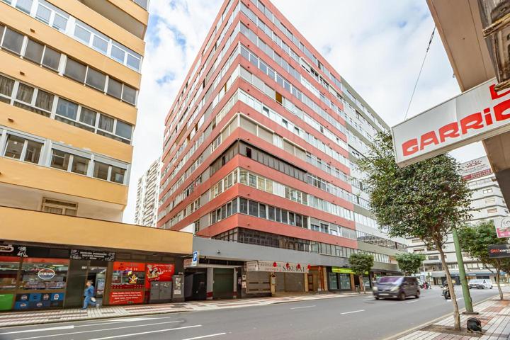 Piso en venta en Las Palmas de Gran Canaria de 106 m2 photo 0