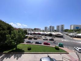 Se vende fantastico piso en la Urbanización Las Colinas con muchas posibilidades y una zona inmejorable. photo 0