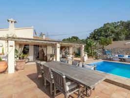 Villa En venta en Moraira photo 0