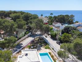 Villa En venta en Moraira photo 0