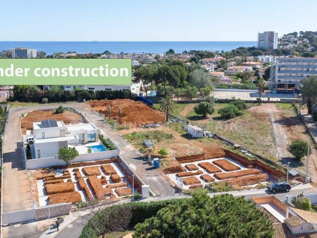 Villa En venta en Dénia photo 0
