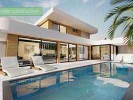 Villa En venta en Pedreguer photo 0