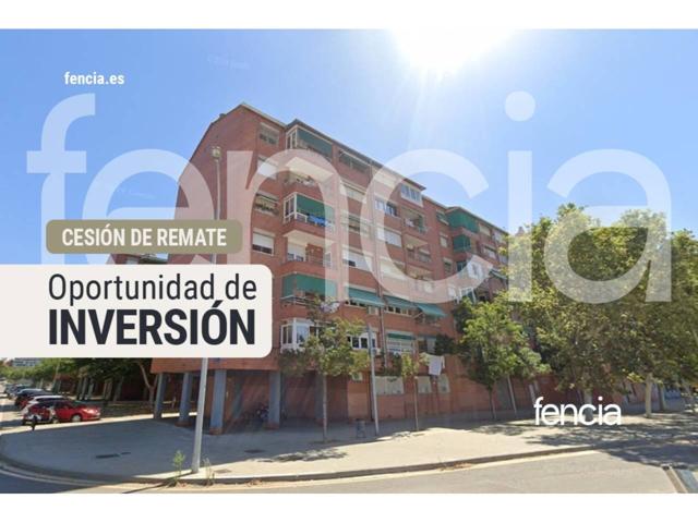 Piso En venta en Priorat, 7, Cornella De Llobregat photo 0