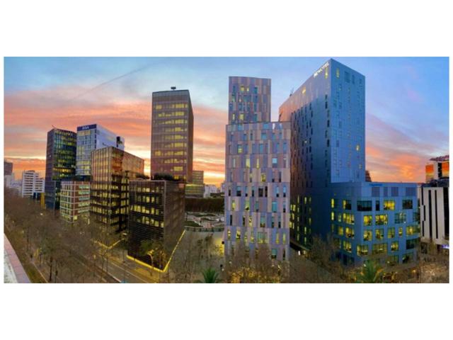 Espléndido solar para oficinas, comercial, asistencial, residencia de ancianos, etc, en una de las mejores zonas de 22@ photo 0