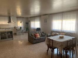 Villa En venta en Arbeca photo 0