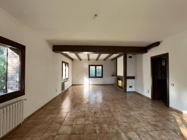 Venta de Habitatge - Torre en Taradell photo 0