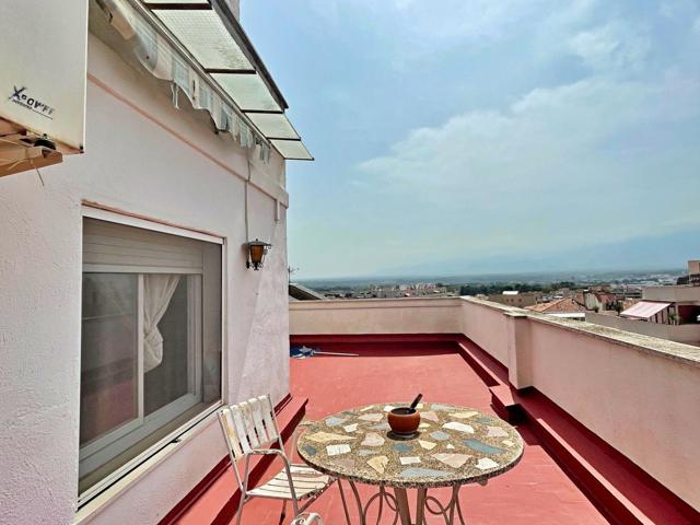 Piso En venta en Centre, Tortosa photo 0