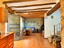 Encantadora casa de pueblo en el centro de Alfara de Carles – Lista para entrar a vivir photo 0