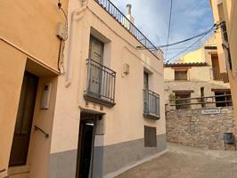 Casa En venta en Casco Urbano, Alfara De Carles photo 0