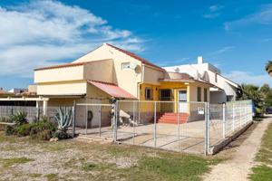 Chalet en Riumar listo para entrar a vivir photo 0