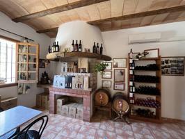 Local En venta en Santa Eugènia photo 0